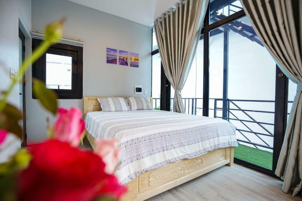 Almor Hostel With Pool In Right Center Ha Long Exterior foto