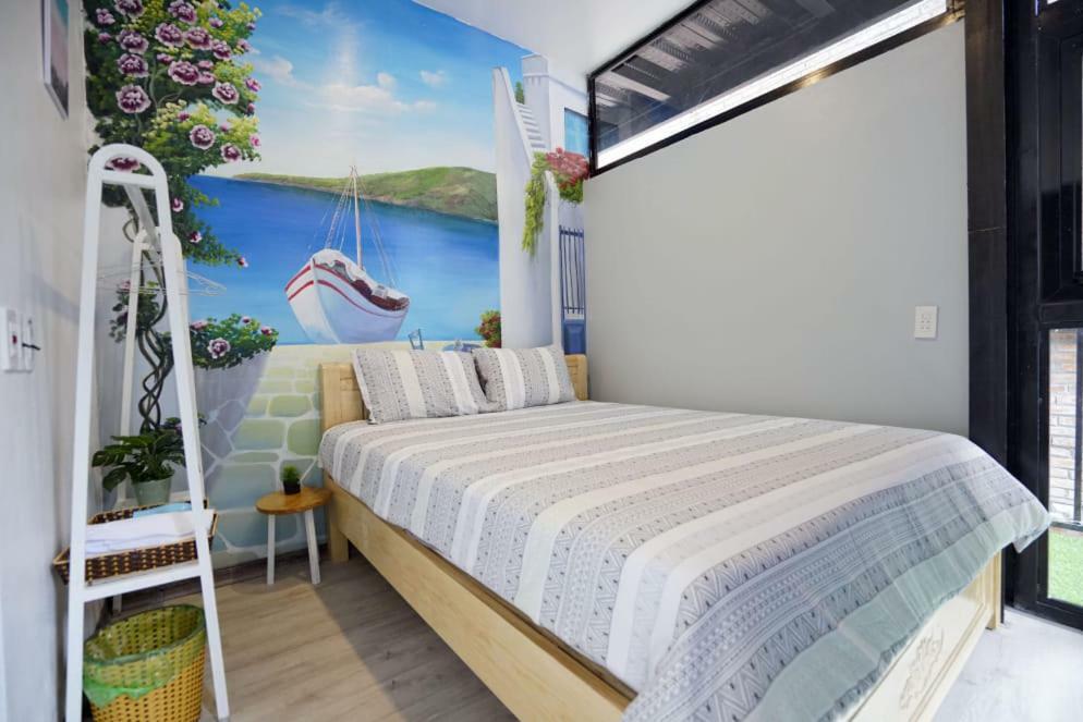 Almor Hostel With Pool In Right Center Ha Long Exterior foto